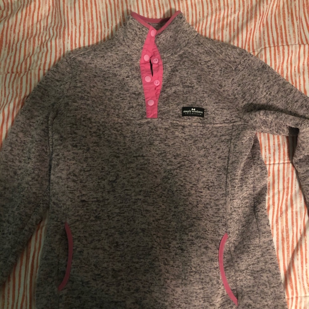 super cute pull over!! like new!